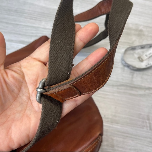 Jack Georges Brown Buffalo Leather Voyager Zip Crossbody Bag w/ Canvas Strap - Picture 9 of 16